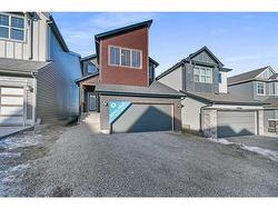 27 Versant View SW Calgary, AB T2Y 0W9