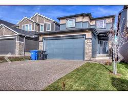 81 Evanscrest Heights NW Calgary, AB T3P 0S2