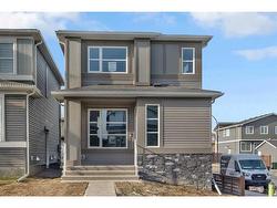 71 Herron Street NE Calgary, AB T3P 1Z1