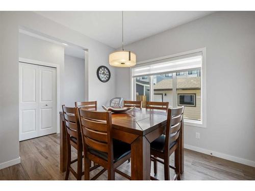 35 Masters Manor Se, Calgary, AB - Indoor Photo Showing Dining Room