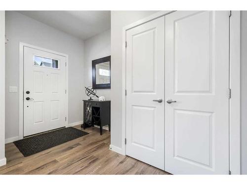 35 Masters Manor Se, Calgary, AB - Indoor Photo Showing Other Room