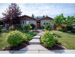 10823 Mapleford Road SE Calgary, AB T2J 1X6