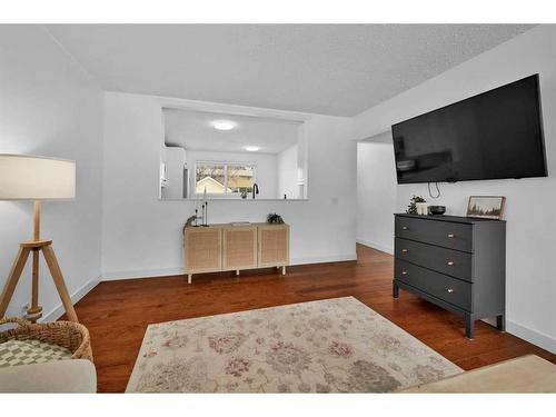 409 Ranchview Court Nw, Calgary, AB - Indoor