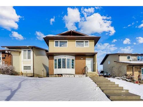 1248 Berkley Drive Nw, Calgary, AB - Outdoor With Facade