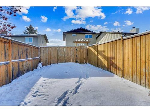 1248 Berkley Drive Nw, Calgary, AB - Outdoor