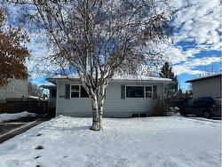 606 38 Street SW Calgary, AB T3C 1T2