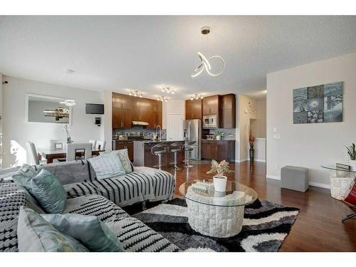 129 Walden Crescent Se, Calgary, AB - Indoor Photo Showing Living Room