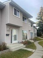 509 40 Street NE Calgary, AB T2A 6S1