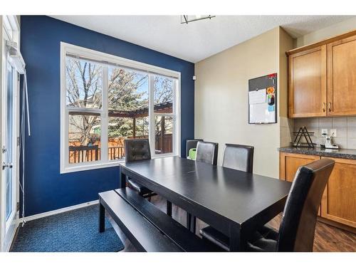 266 Cranwell Bay Se, Calgary, AB - Indoor Photo Showing Dining Room