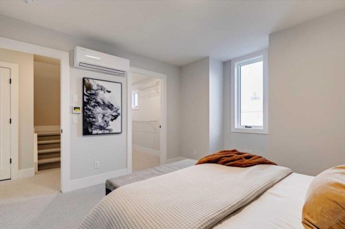 2-923 1 Avenue Nw, Calgary, AB - Indoor Photo Showing Bedroom