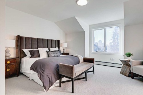 2-923 1 Avenue Nw, Calgary, AB - Indoor Photo Showing Bedroom