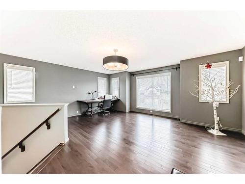 103 Aspen Hills Close Sw, Calgary, AB - Indoor