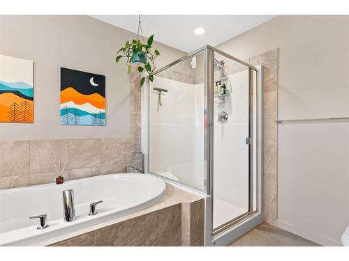 315 Evanston Way Nw, Calgary, AB - Indoor Photo Showing Bathroom