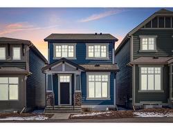 18 Magnolia Street SE Calgary, AB T3S 0G9