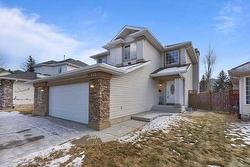 113 Douglas Glen Heath SE Calgary, AB T2Z 2M8