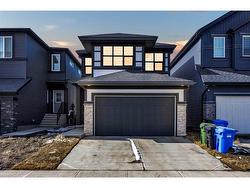 103 Creekstone Park SW Calgary, AB T2X 5E5