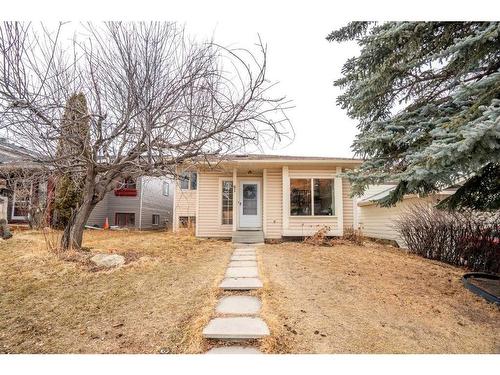 81 Shawinigan Road Sw, Calgary, AB - Outdoor