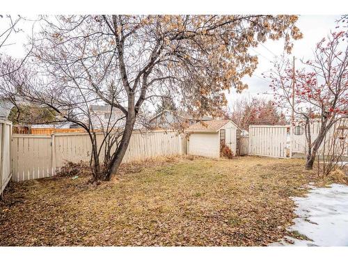 81 Shawinigan Road Sw, Calgary, AB - Outdoor