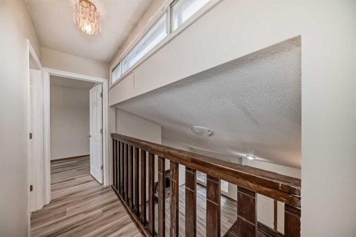 652 Queensland Drive Se, Calgary, AB - Indoor Photo Showing Other Room
