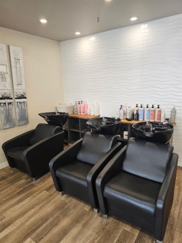 102-5809 Macleod Trail Sw, Calgary, AB 