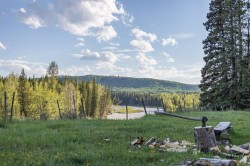231175 Bracken Road  Bragg Creek, AB T0L 0K0