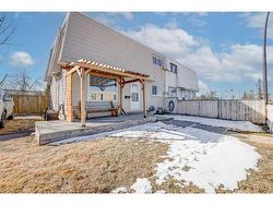 3836 Doverdale Crescent SE Calgary, AB T2B 1V7