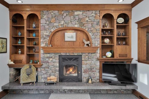 31027 Range Road 50, Rural Mountain View County, AB - Indoor With Fireplace