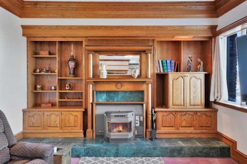 31027 Range Road 50, Rural Mountain View County, AB - Indoor With Fireplace