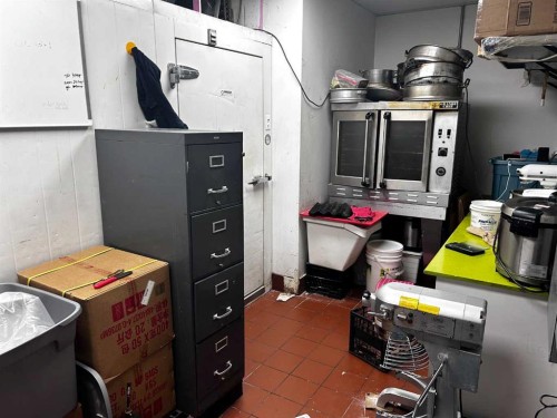 971 64 Avenue Ne, Calgary, AB 