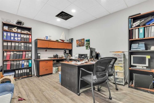 4605 12 Street Ne, Calgary, AB 