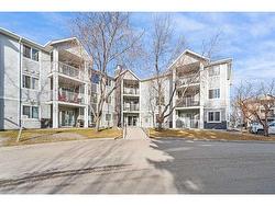 204-3204 Valleyview Park SE Calgary, AB T2B 3R6