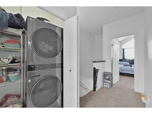 53 Skyview Ranch Manor Ne, Calgary, AB - Indoor Photo Showing Laundry Room