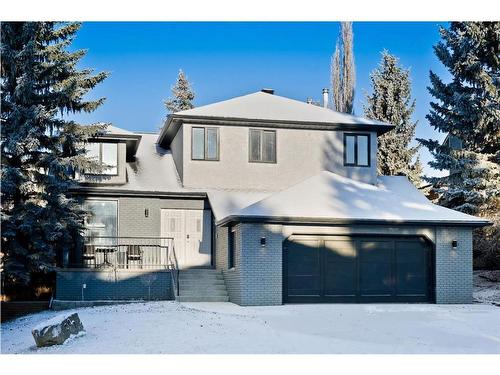 207 Hawkview Manor Circle Nw, Calgary, AB - Outdoor