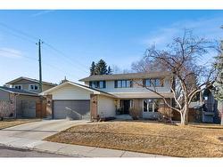 536 Parkvalley Road SE Calgary, AB T2J 4V7