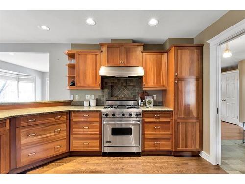 4316 Anne Avenue Sw, Calgary, AB - Indoor Photo Showing Kitchen