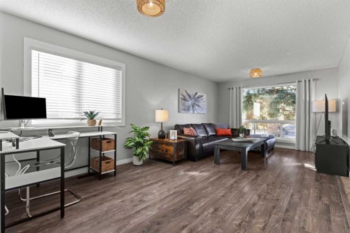 17 Welch Crescent, Okotoks, AB - Indoor