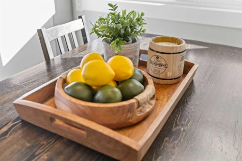 17 Welch Crescent, Okotoks, AB - Indoor Photo Showing Dining Room