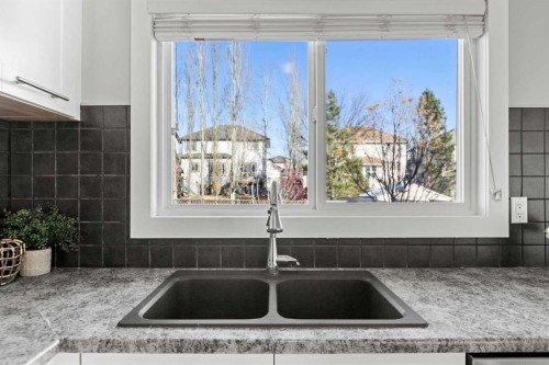 17 Welch Crescent, Okotoks, AB - Indoor Photo Showing Kitchen With Double Sink