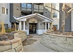 210-10 Sierra Morena Mews SW Calgary, AB T3H 3K5