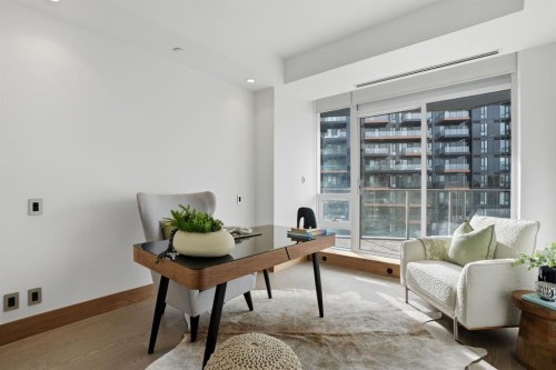 907-738 1 Avenue Sw, Calgary, AB - Indoor