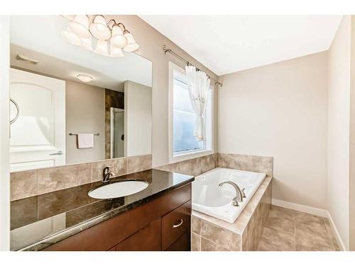 50 Everwoods Link Sw, Calgary, AB - Indoor Photo Showing Bathroom