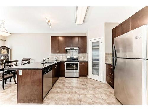 50 Everwoods Link Sw, Calgary, AB - Indoor Photo Showing Kitchen