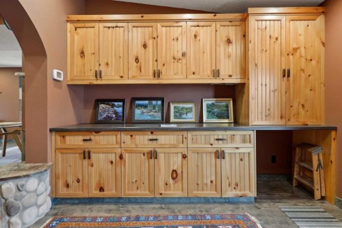 1220 10 Avenue Se, Calgary, AB 