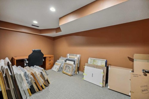 1220 10 Avenue Se, Calgary, AB 