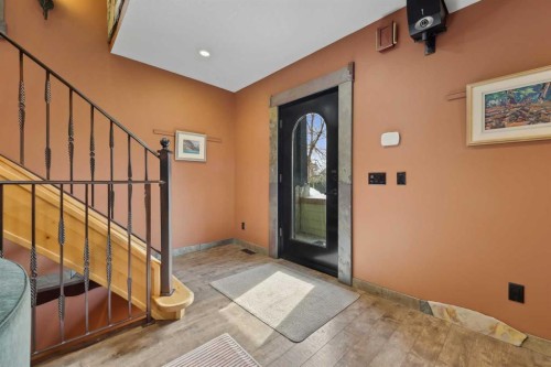 1220 10 Avenue Se, Calgary, AB 