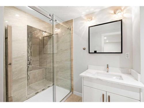 92 Templeby Road Ne, Calgary, AB - Indoor Photo Showing Bathroom