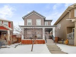 157 Evansdale Landing NW Calgary, AB T3P 0C7