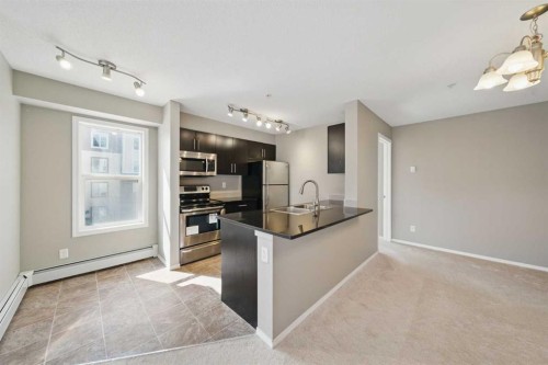 1240-81 Legacy Boulevard Se, Calgary, AB - Indoor Photo Showing Kitchen