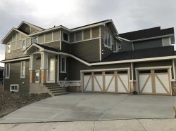 67 Sunrise Heath  Cochrane, AB T4C 3C5