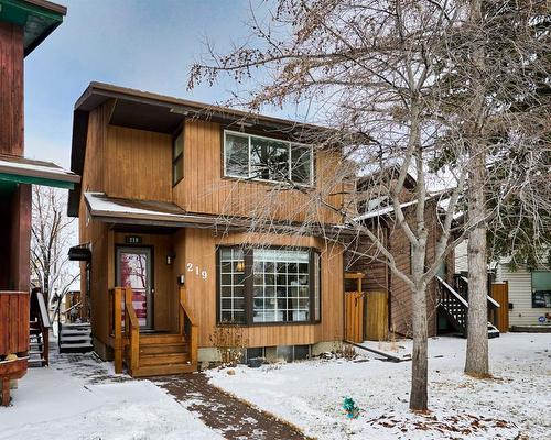 219 Maunsell Close Ne, Calgary, AB - Outdoor